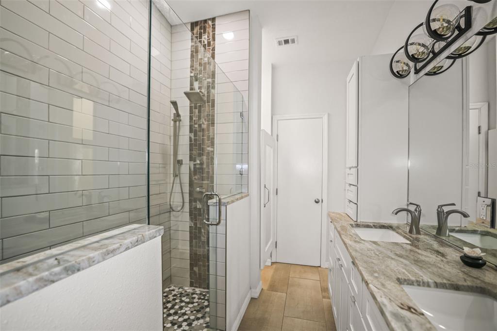 2363 Hanover Drive Dunedin, FL 34698 - Photo 27 of 81