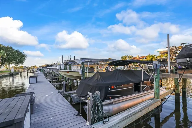 $725,000 | 2363 Hanover Drive, Dunedin, FL 34698