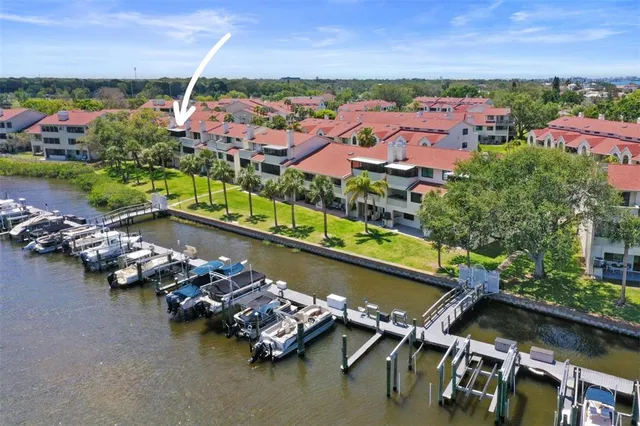 $725,000 | 2363 Hanover Drive, Dunedin, FL 34698