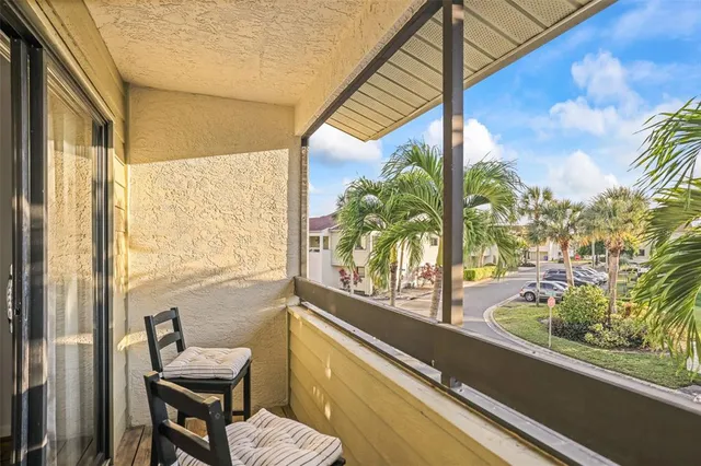 $725,000 | 2363 Hanover Drive, Dunedin, FL 34698