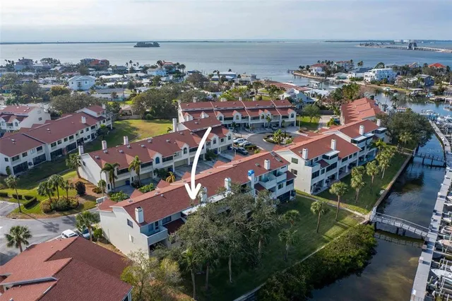 $725,000 | 2363 Hanover Drive, Dunedin, FL 34698