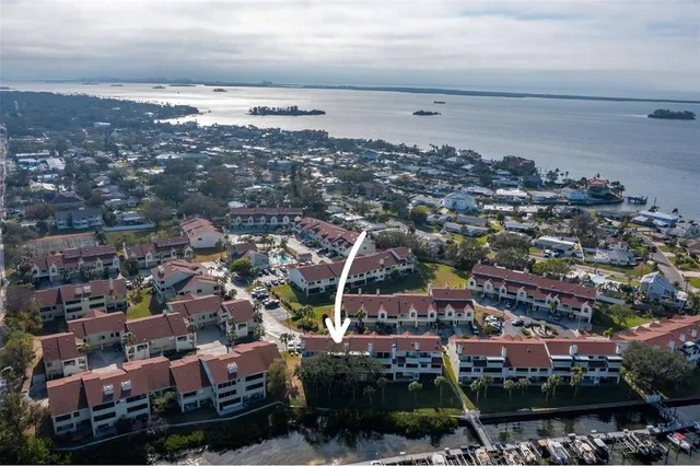 $725,000 | 2363 Hanover Drive, Dunedin, FL 34698