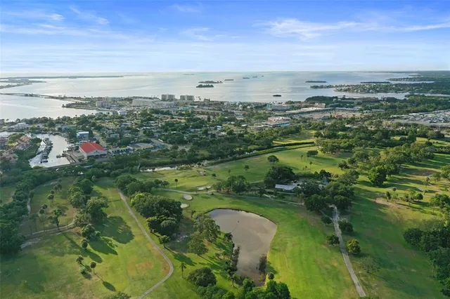 $725,000 | 2363 Hanover Drive, Dunedin, FL 34698