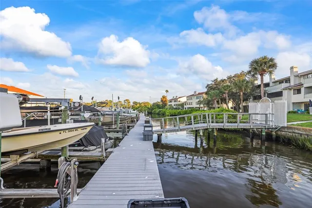 $725,000 | 2363 Hanover Drive, Dunedin, FL 34698