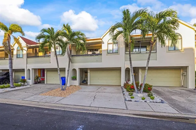 $725,000 | 2363 Hanover Drive, Dunedin, FL 34698