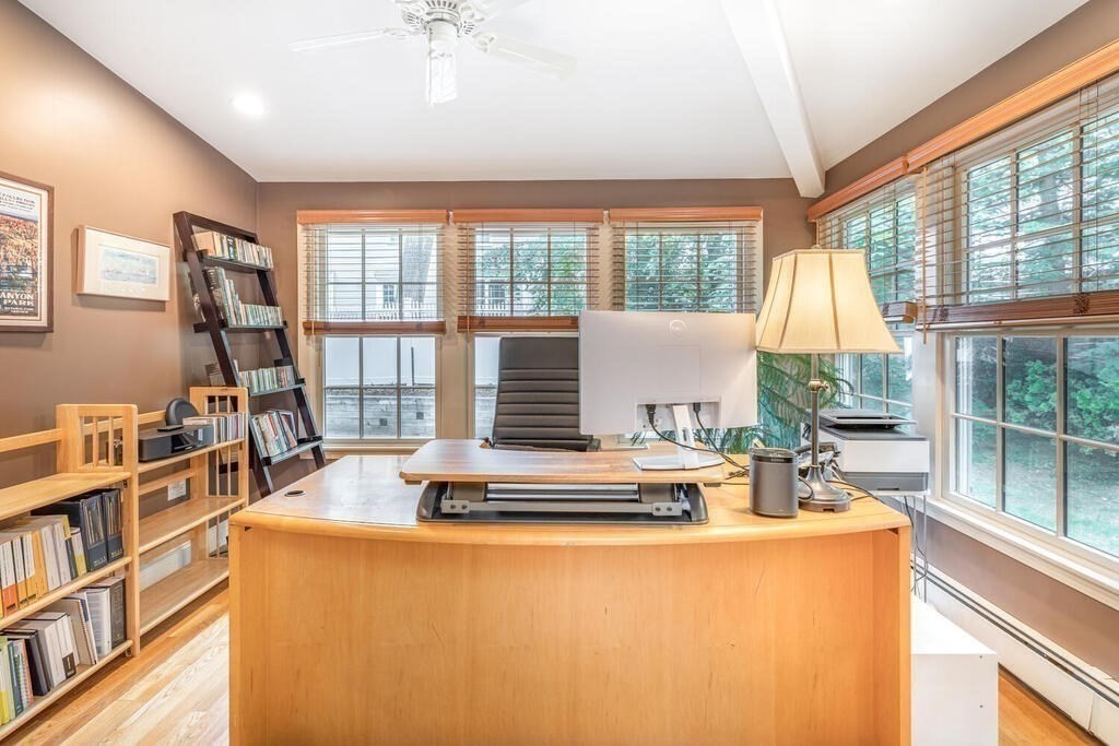403 Hillcrest Road Needham, MA 02492 - Photo 18 of 35