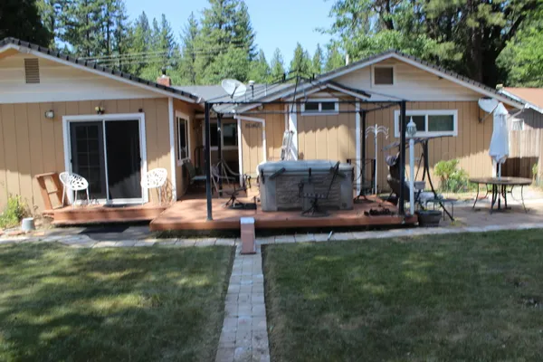 $319,876 | 37023 Park Avenue, Burney, CA 96013