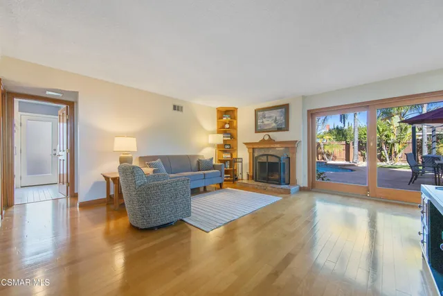 $1,200,000 | 807 Pamela Wood Street, Newbury Park, CA 91320