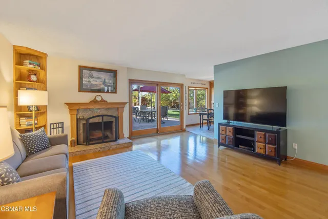 $1,200,000 | 807 Pamela Wood Street, Newbury Park, CA 91320