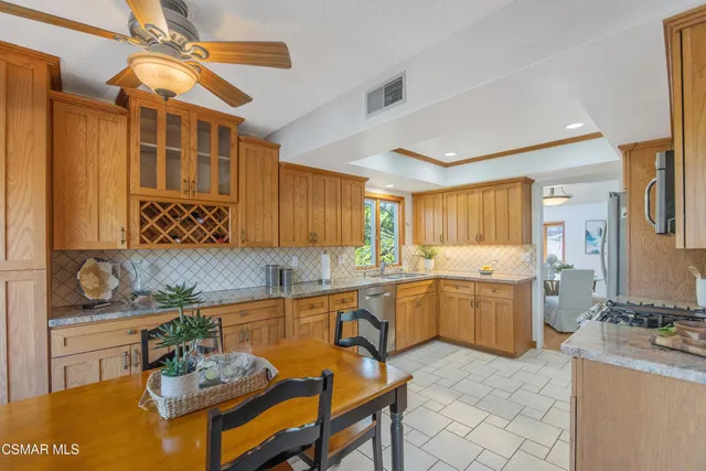 $1,200,000 | 807 Pamela Wood Street, Newbury Park, CA 91320