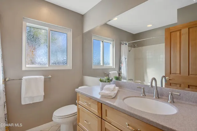 $1,200,000 | 807 Pamela Wood Street, Newbury Park, CA 91320