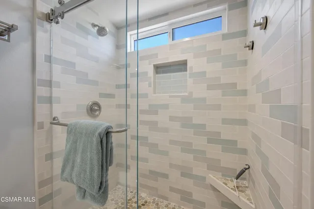 $1,200,000 | 807 Pamela Wood Street, Newbury Park, CA 91320