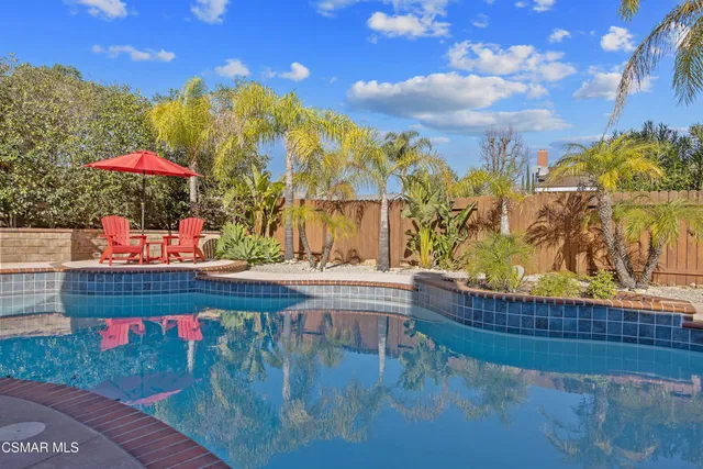 $1,200,000 | 807 Pamela Wood Street, Newbury Park, CA 91320