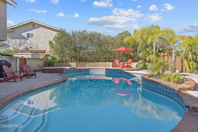 $1,200,000 | 807 Pamela Wood Street, Newbury Park, CA 91320