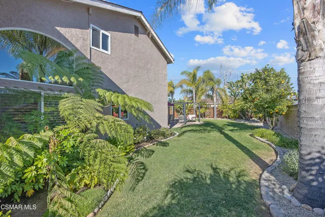 $1,200,000 | 807 Pamela Wood Street, Newbury Park, CA 91320