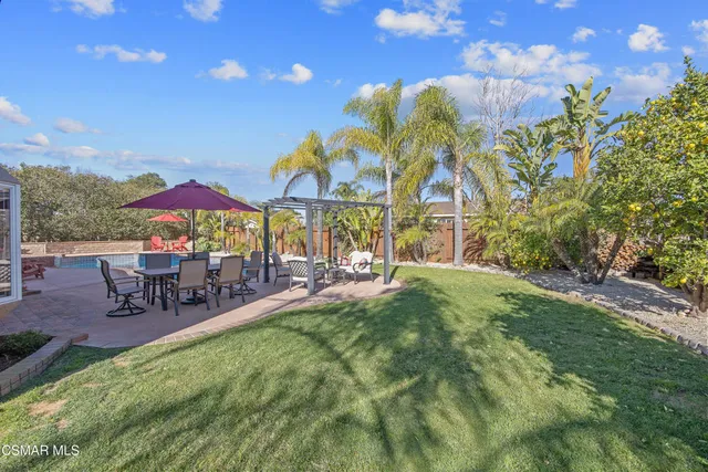 $1,200,000 | 807 Pamela Wood Street, Newbury Park, CA 91320