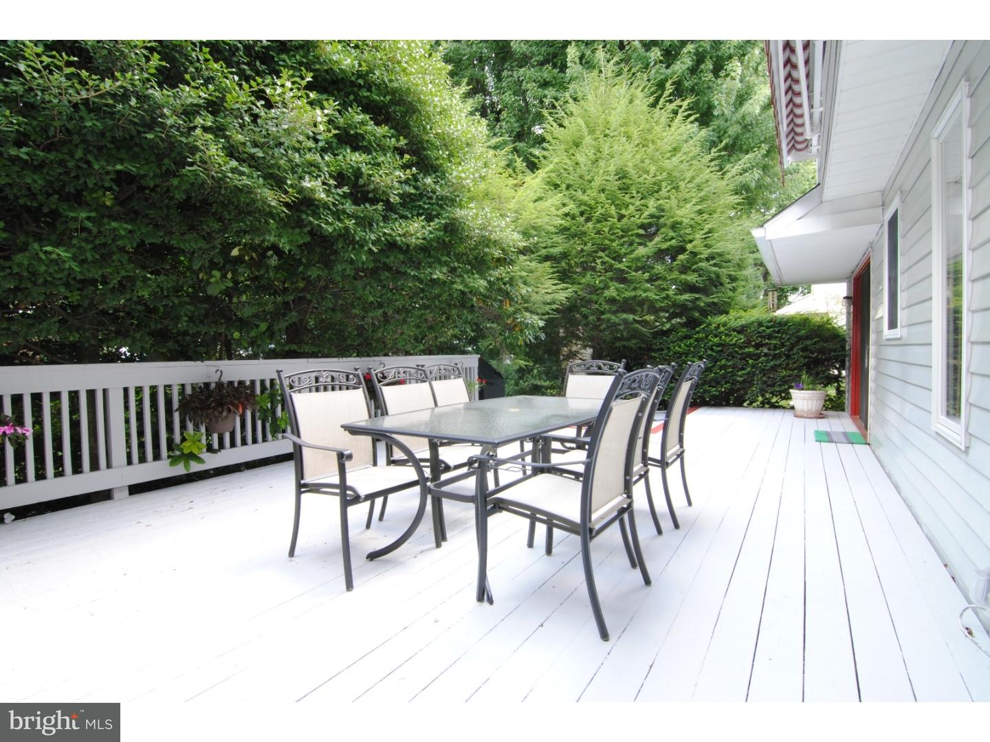 753 Mueller Road Warminster, PA 18974 - Photo 23 of 25 Deck