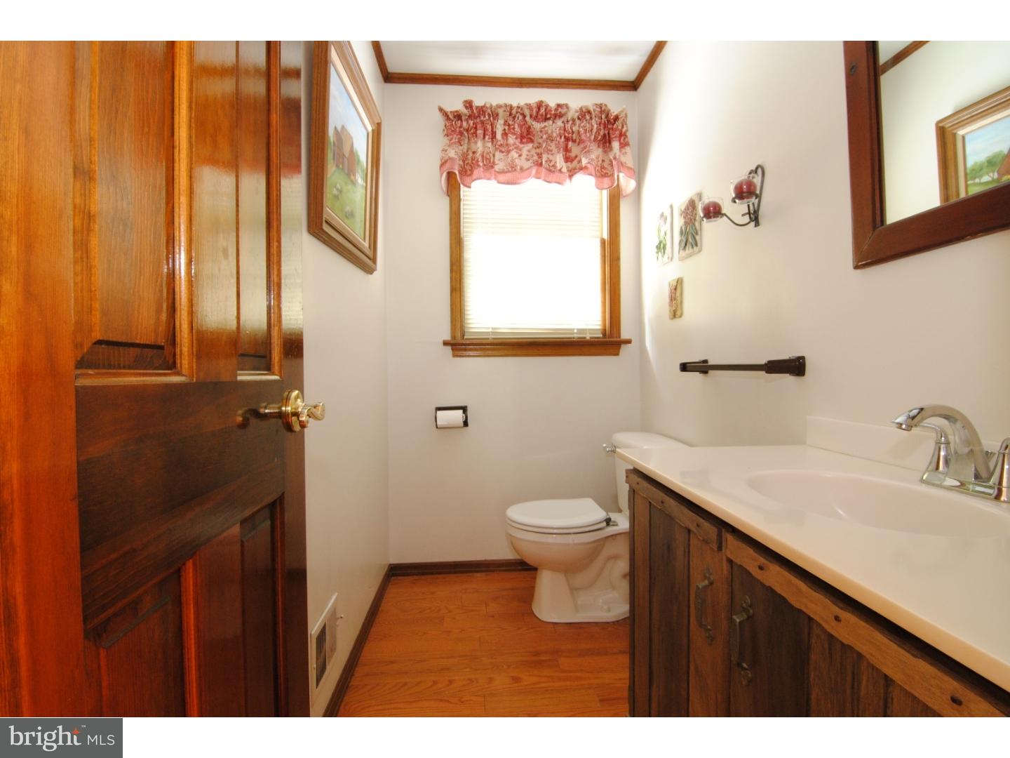 753 Mueller Road Warminster, PA 18974 - Photo 6 of 25 Half Bath