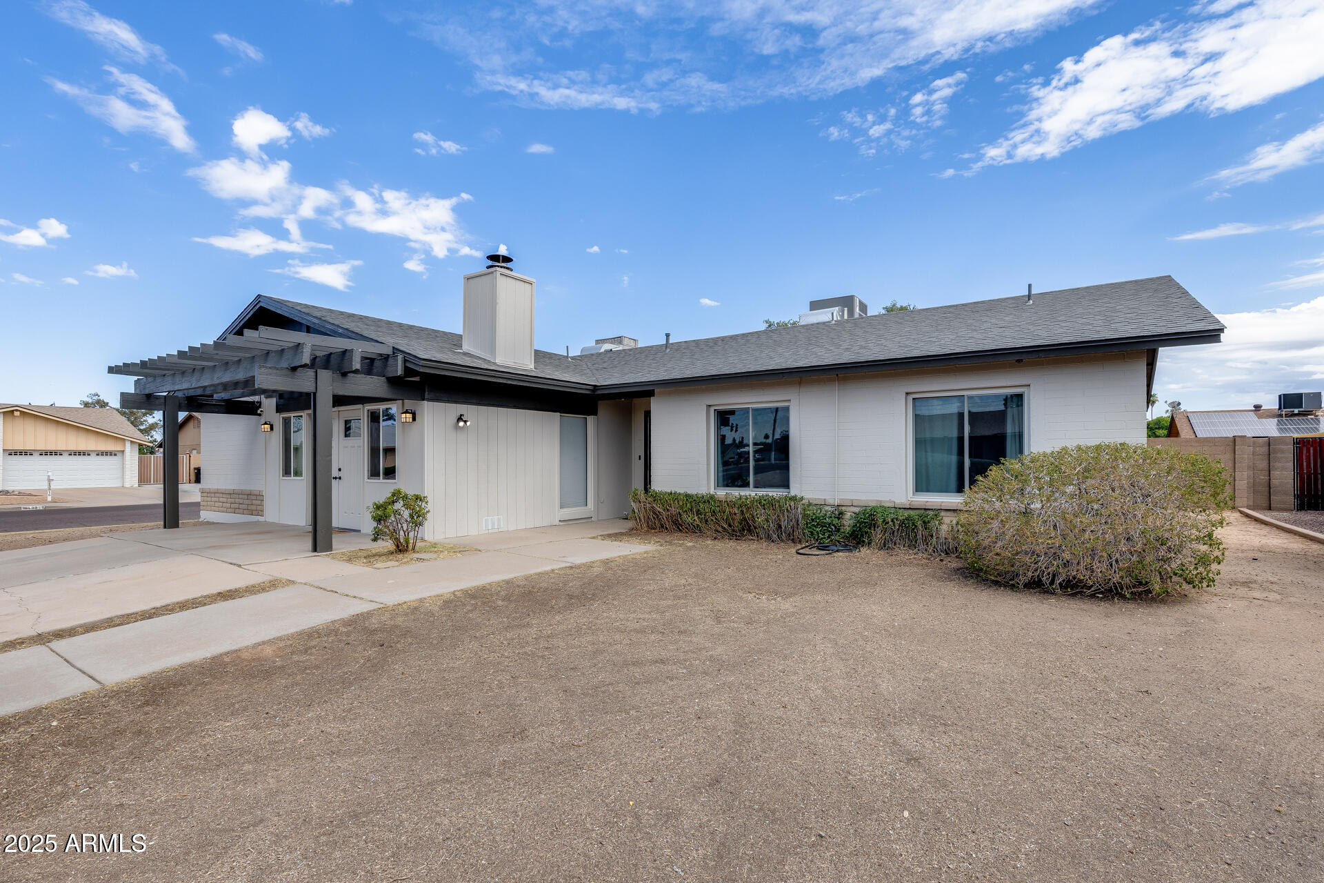 3844 West Calavar Road Phoenix, AZ 85053 - Photo 6 of 37