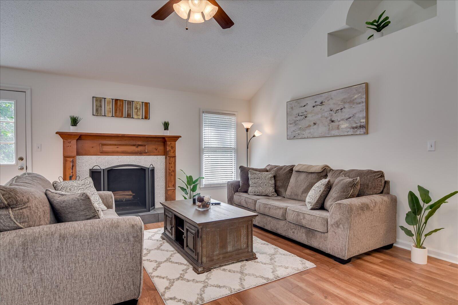 4724 Brookgreen Road Martinez, GA 30907 - Photo 7 of 33 09-109