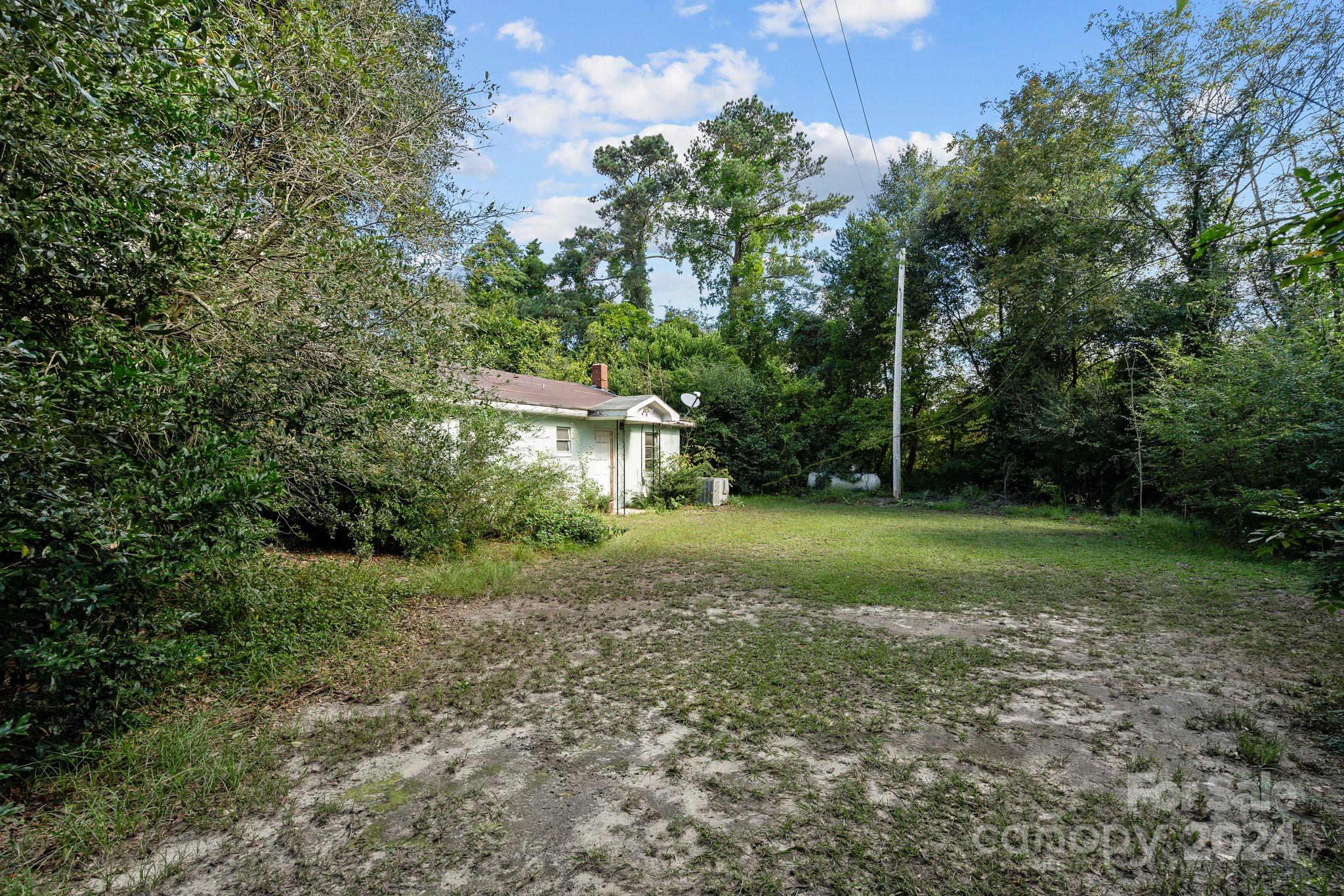 388 Crawford Road Ellerbe, NC 28338 - Photo 17 of 36 Gallery Image 17