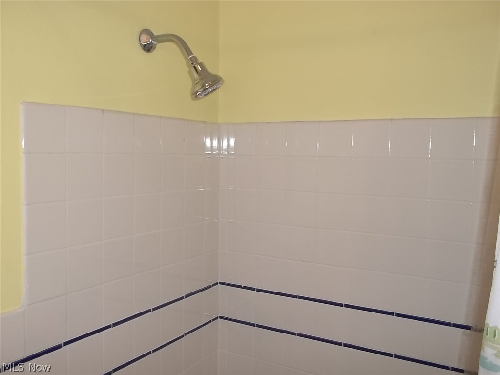 3055 Corydon Road Cleveland, OH 44118 - Photo 23 of 25