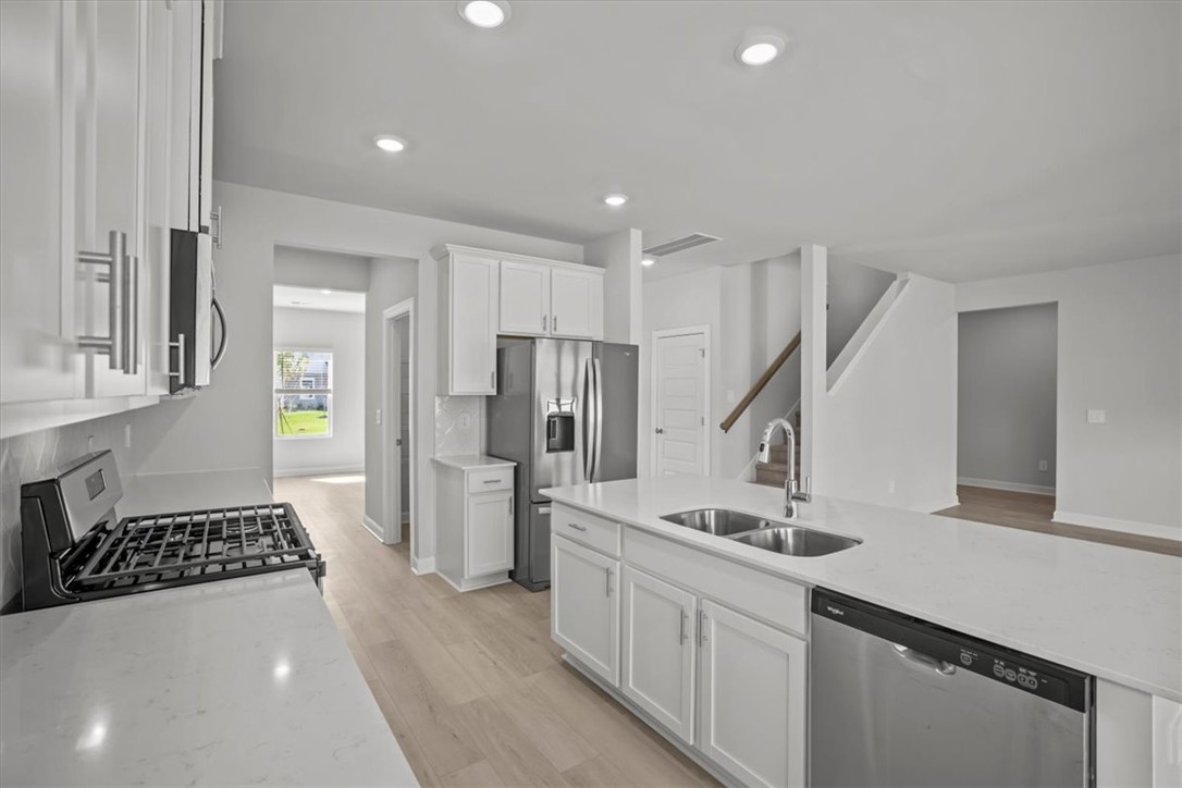 205 Tantalus Street Gray Court, SC 29645 - Photo 11 of 45