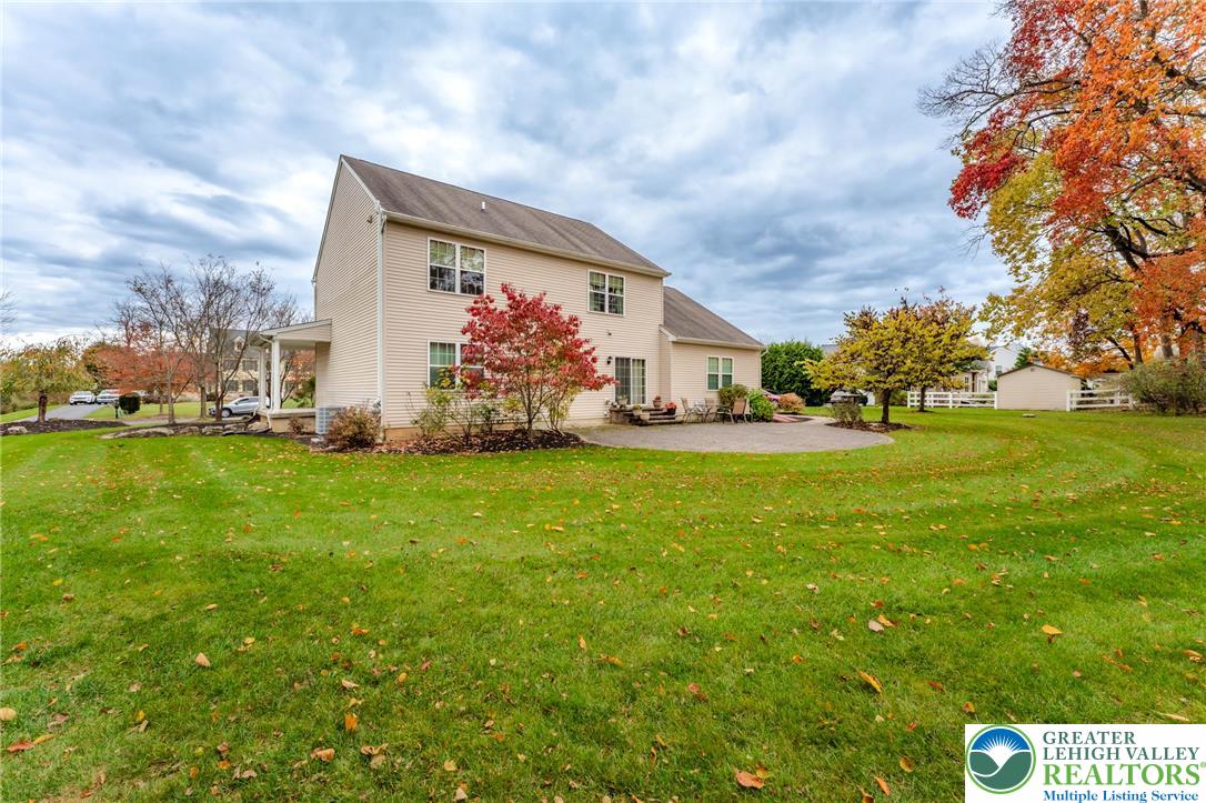 3505 Woodbyne Road Hellertown, PA 18055 - Photo 48 of 66 a front view of house with garden