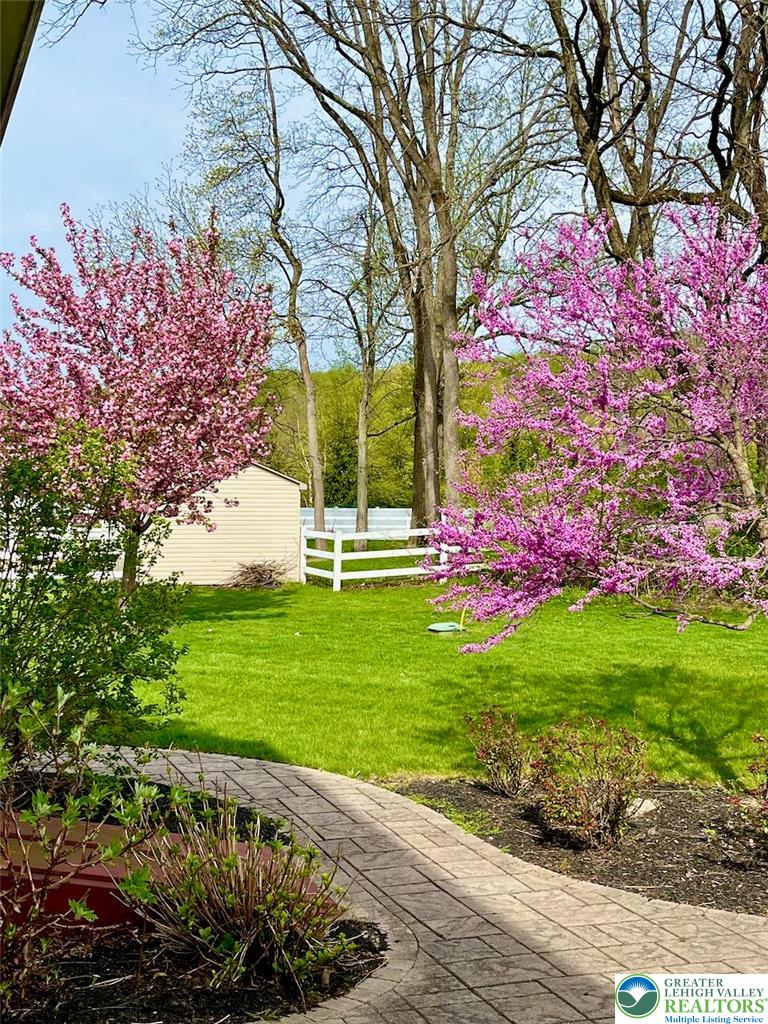 3505 Woodbyne Road Hellertown, PA 18055 - Photo 57 of 66 Owner's Seasonal Photo