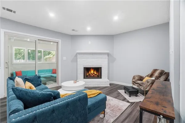 $229,599 | 6544 River Park Drive, Riverdale, GA 30274
