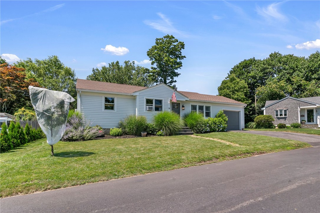 19 Sherwood Road Middletown, RI 02842 - Photo 31 of 31 Gallery Image 31