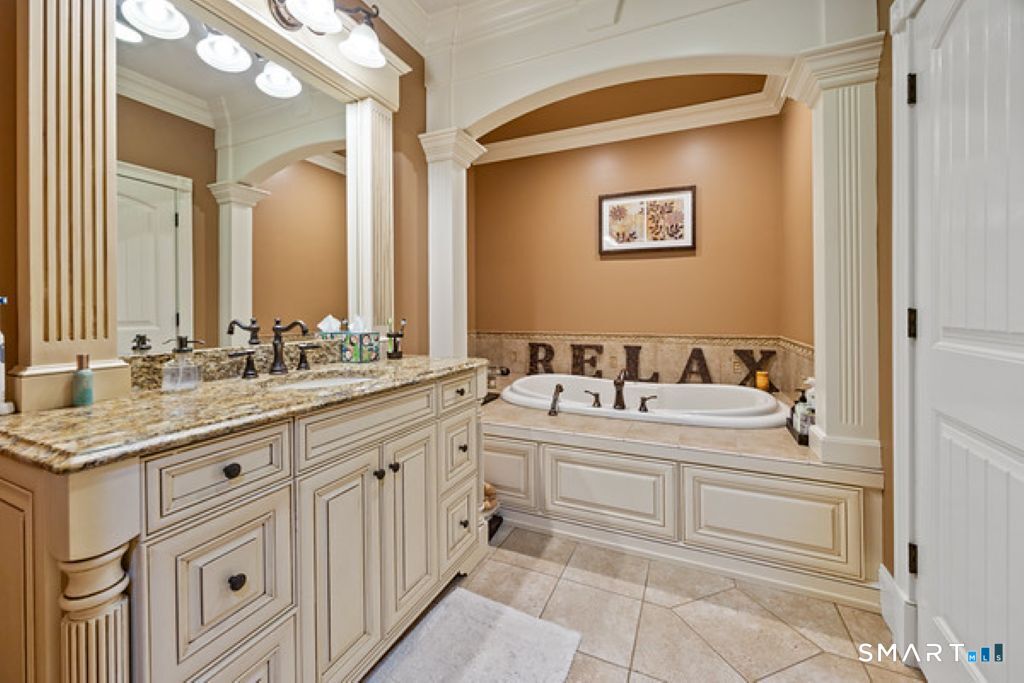 12 Spindle Hill Road, Unit 5E Wolcott, CT 06716 - Photo 15 of 41