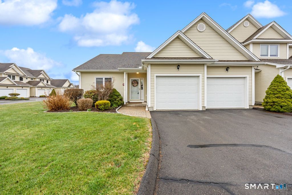 12 Spindle Hill Road, Unit 5E Wolcott, CT 06716 - Photo 2 of 41
