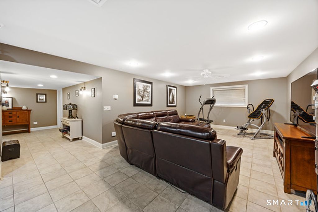 12 Spindle Hill Road, Unit 5E Wolcott, CT 06716 - Photo 24 of 41