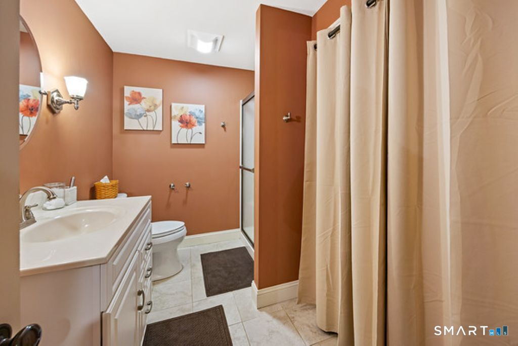 12 Spindle Hill Road, Unit 5E Wolcott, CT 06716 - Photo 25 of 41