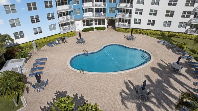 $460,000 | 301 North Ocean Boulevard, Unit 1006, Pompano Beach, FL 33062
