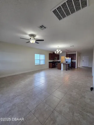 a view of livingroom with furniture