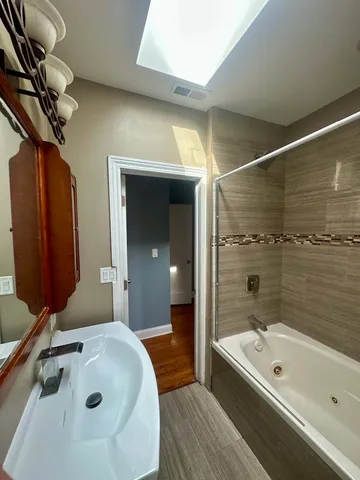 $1,400 | 6147 South Keeler Avenue, Unit 2, Chicago, IL 60629