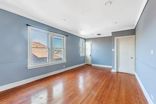 $1,400 | 6147 South Keeler Avenue, Unit 2, Chicago, IL 60629