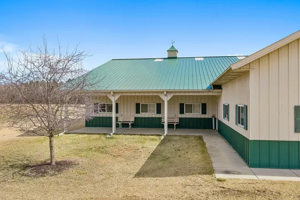 $1,589,000 | E10059 Block Prairie, Prairie du Sac, WI 53578