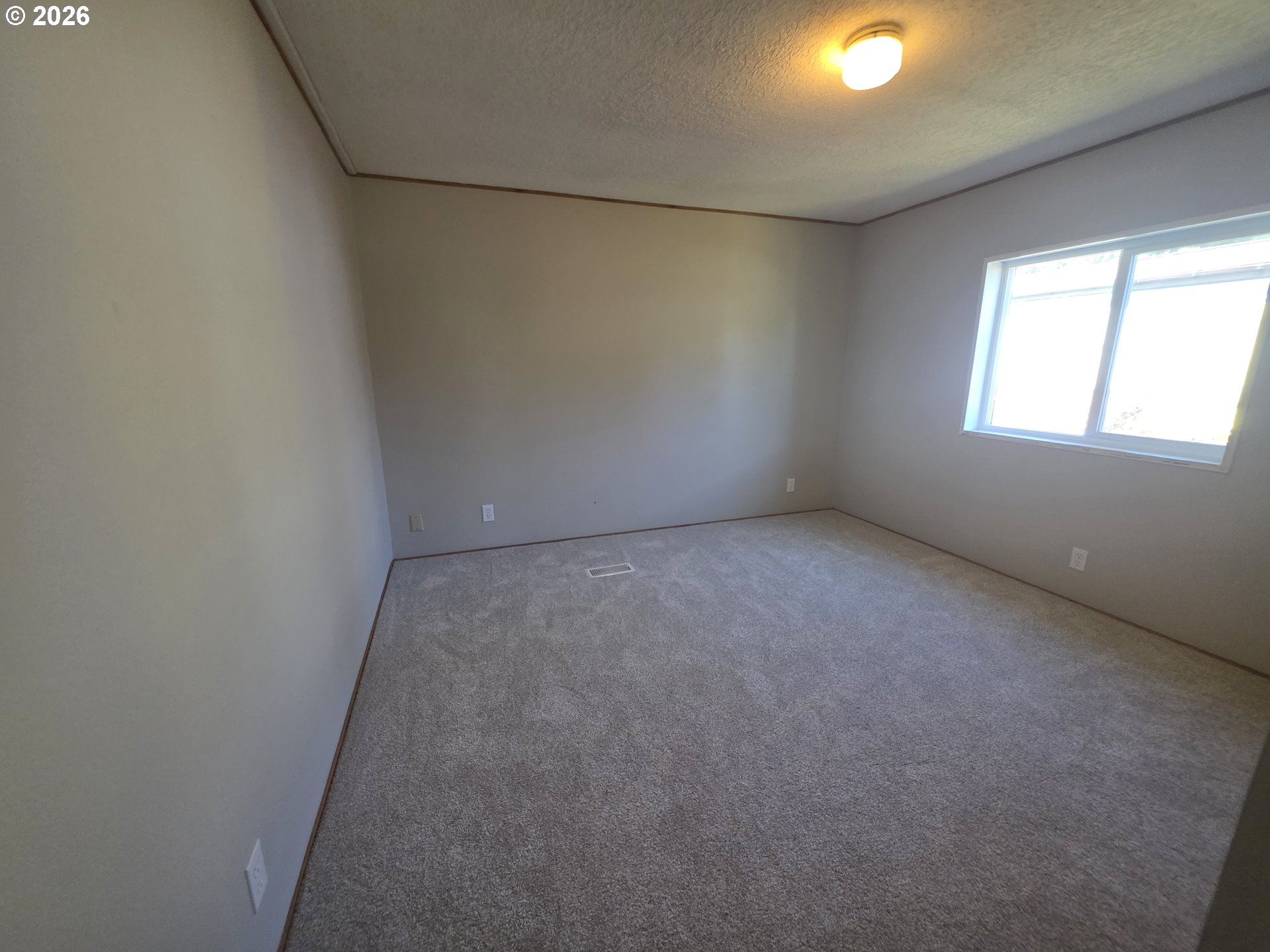 1901 Southeast Minter Bridge Road, Unit 38 Hillsboro, OR 97123 - Photo 10 of 16 Bedroom
