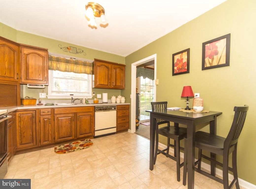 15 Ruffleg Circle Denver, PA 17517 - Photo 10 of 25