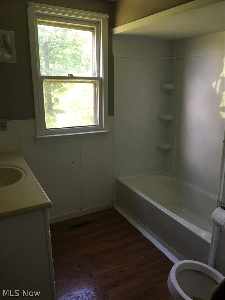 913 Bandy Road Deerfield, OH 44411 - Photo 6 of 13 Gallery Image 6