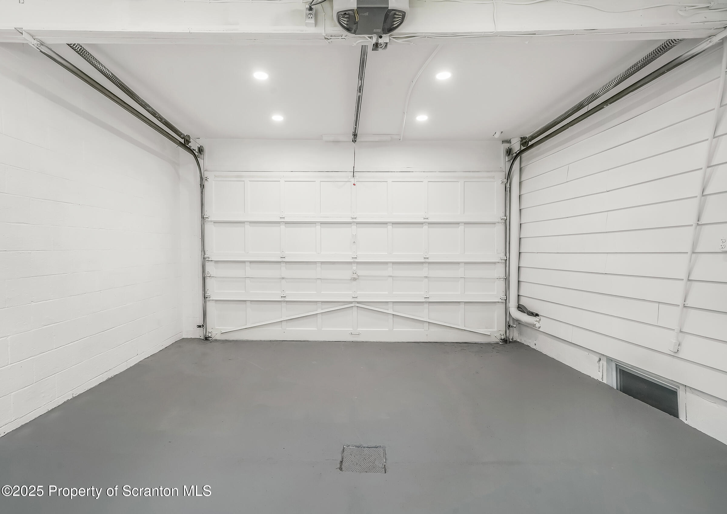 1017 Rutter Avenue Kingston, PA 18704 - Photo 31 of 36 a view of an empty room