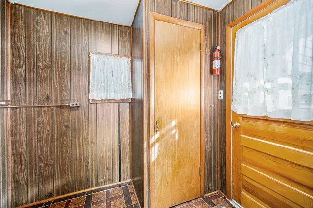 $205,000 | 800 South Union Street, Tecumseh, MI 49286