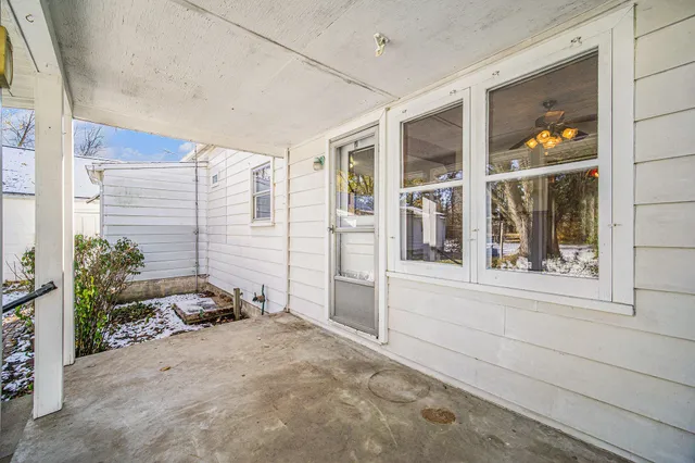 $205,000 | 800 South Union Street, Tecumseh, MI 49286