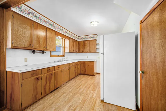 $205,000 | 800 South Union Street, Tecumseh, MI 49286