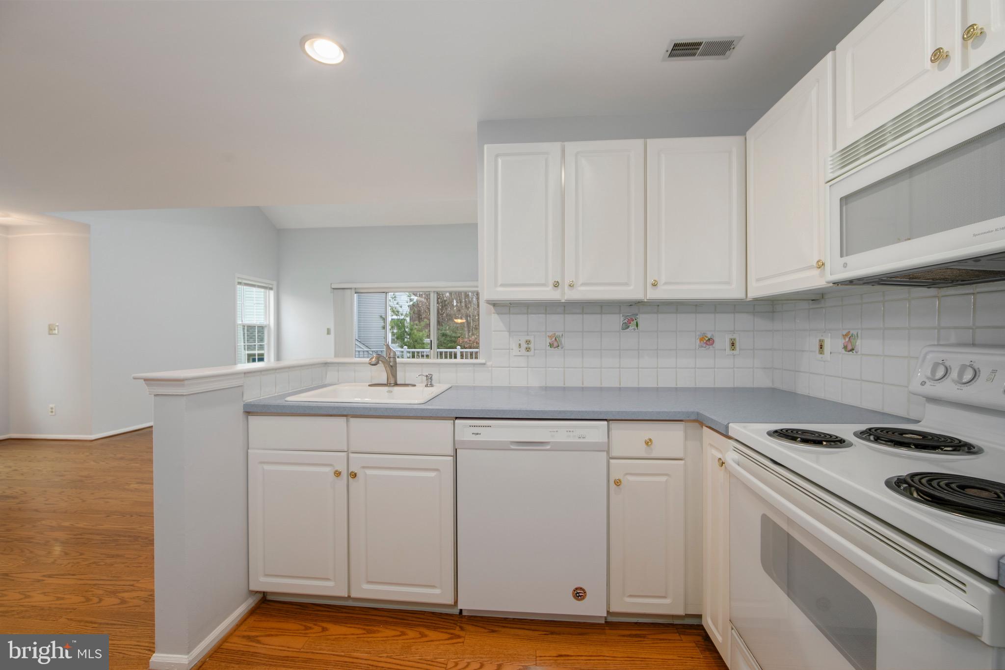 604 Quail Road Marlton, NJ 08053 - Photo 9 of 37 Kitchen