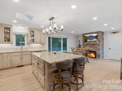 $1,575,000 | 115 Forest Cliff Court Northeast, Concord, NC 28025