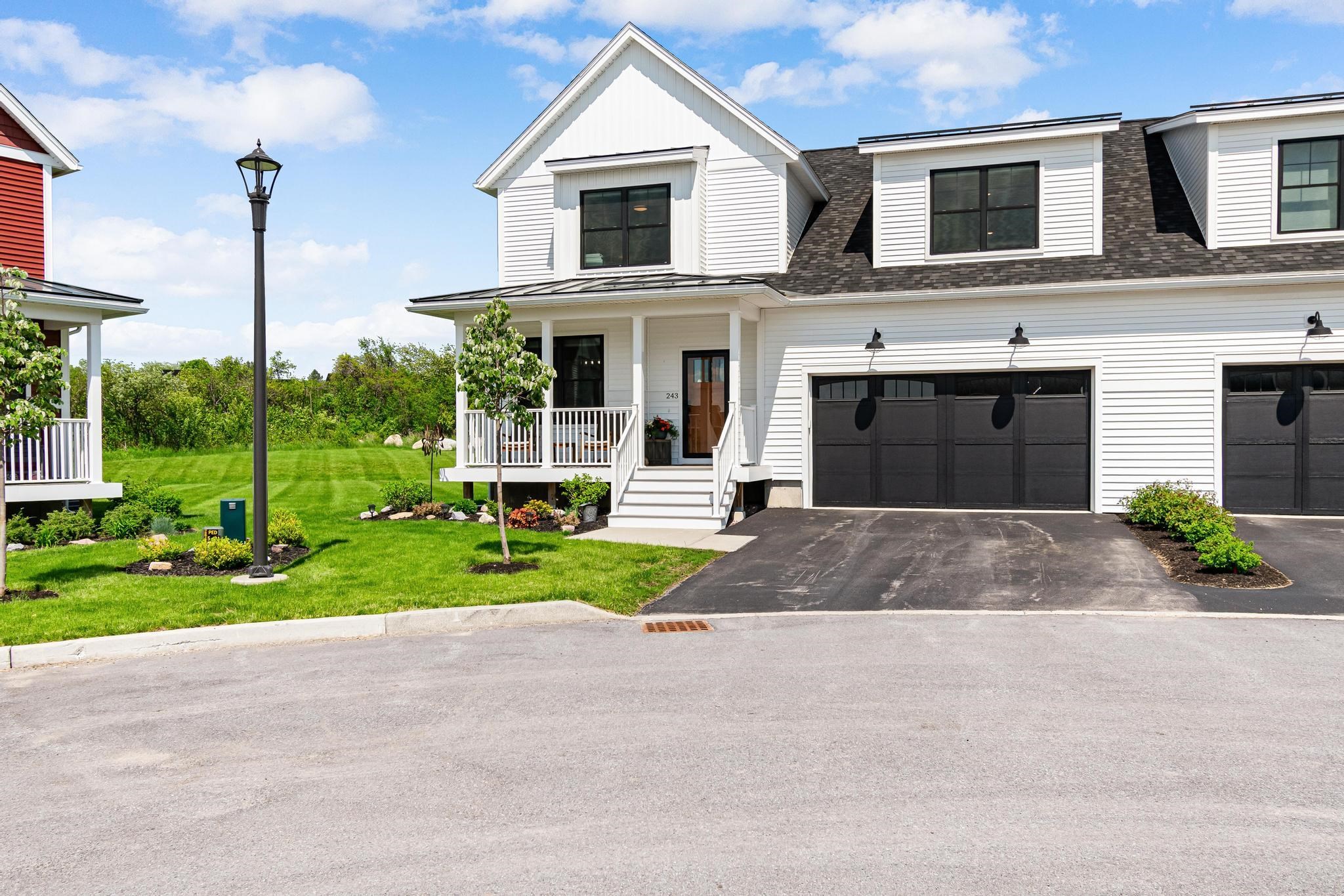 243 Aurora Road South Burlington, VT 05403 - Photo 32 of 42